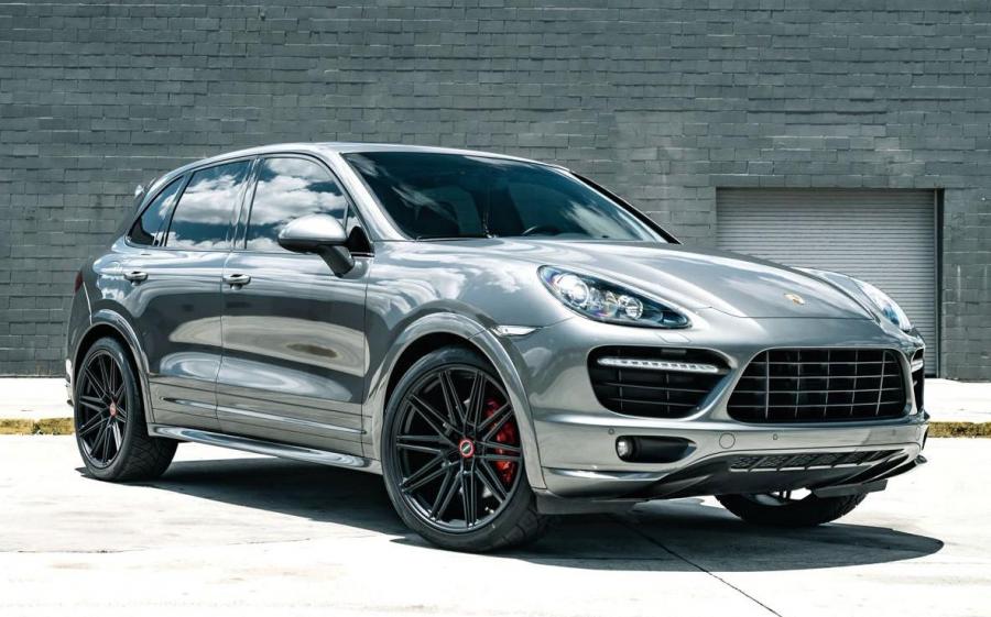 Porsche Cayenne GTS on Vossen Wheels (CV10) '2019